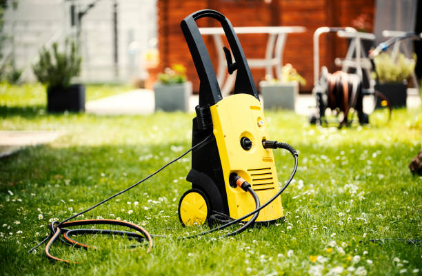 Best Gutter Cleaning  in Val Verde, CA